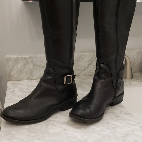 DONATED - Picture 3 of 4